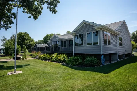 9508 Shore Drive Machesney Park IL 61115