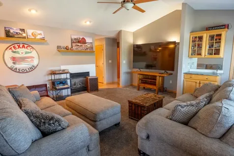 9508 Shore Drive Machesney Park IL 61115