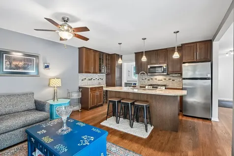 1810 North Ridge Avenue Arlington Heights IL 60004