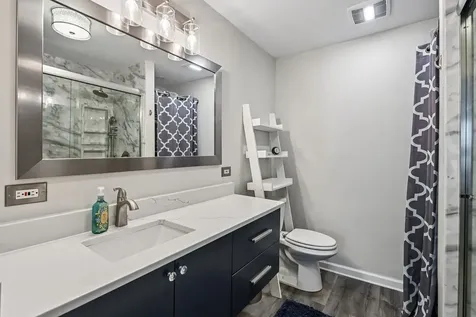 1810 North Ridge Avenue Arlington Heights IL 60004