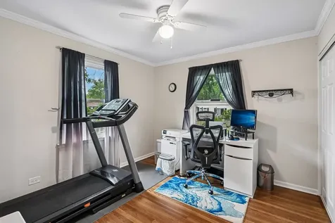 1810 North Ridge Avenue Arlington Heights IL 60004