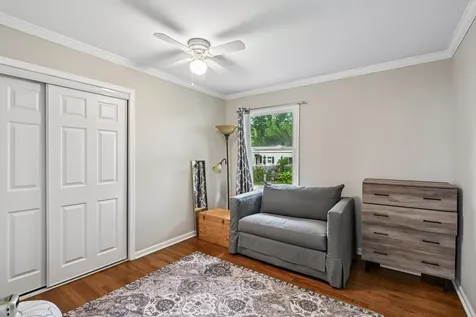 1810 North Ridge Avenue Arlington Heights IL 60004