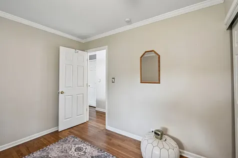 1810 North Ridge Avenue Arlington Heights IL 60004