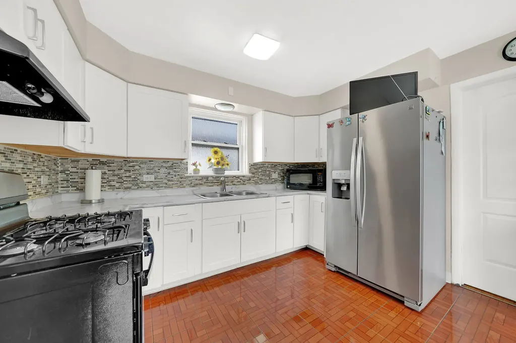 5639 South Christiana Avenue Chicago IL 60629