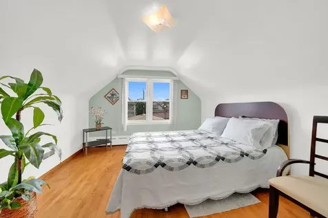 5639 South Christiana Avenue Chicago IL 60629