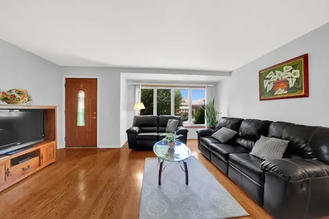 5639 South Christiana Avenue Chicago IL 60629