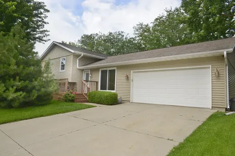 1405 Dakota Drive Ottawa IL 61350