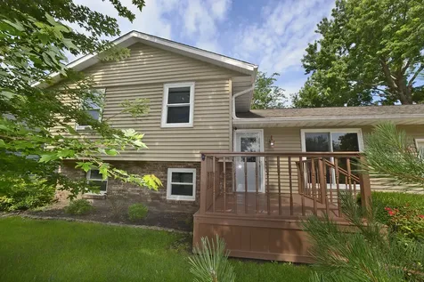 1405 Dakota Drive Ottawa IL 61350