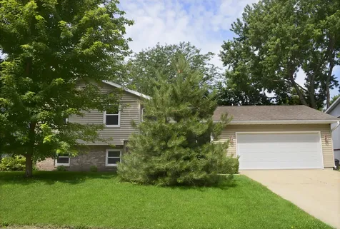 1405 Dakota Drive Ottawa IL 61350