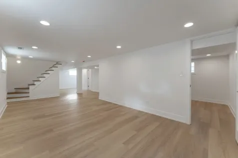 2825 West 84th Place Chicago IL 60652