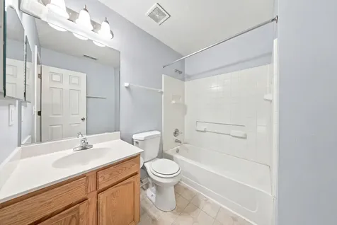 2710 Hoffman Street Plano IL 60545