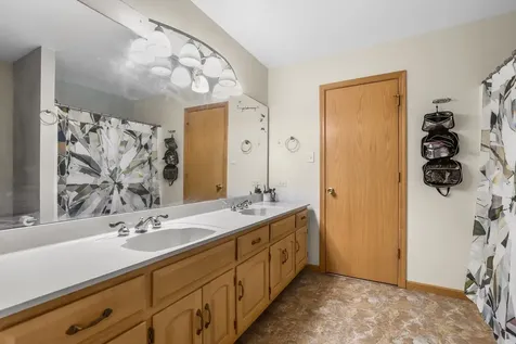 124 Andrew Taras Court Joliet IL 60435