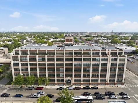 3963 West Belmont Avenue Chicago IL 60618