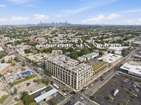 3963 West Belmont Avenue Chicago IL 60618