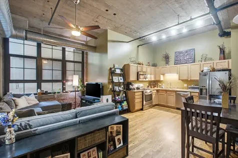 3963 West Belmont Avenue Chicago IL 60618