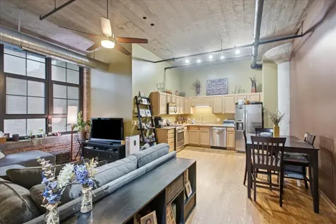 3963 West Belmont Avenue Chicago IL 60618