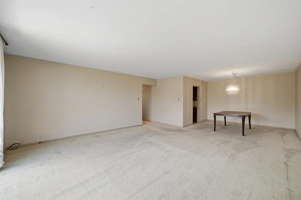 1316 West Fargo Avenue Chicago IL 60626
