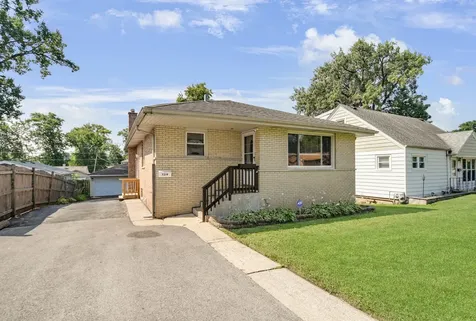 7319 West 114th Street Worth IL 60482