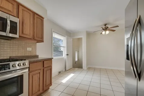 7319 West 114th Street Worth IL 60482