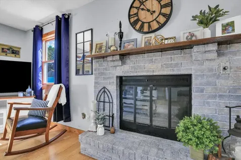102 Sharon Drive Mahomet IL 61853