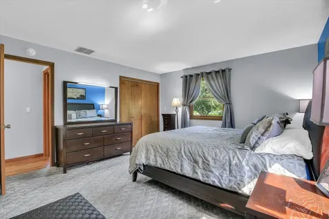 102 Sharon Drive Mahomet IL 61853