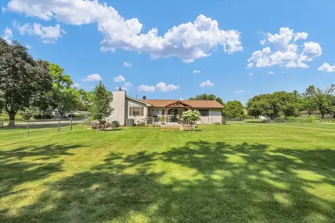 102 Sharon Drive Mahomet IL 61853