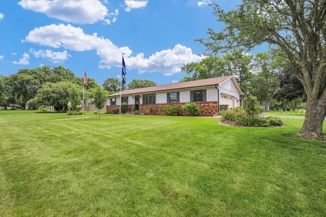 102 Sharon Drive Mahomet IL 61853