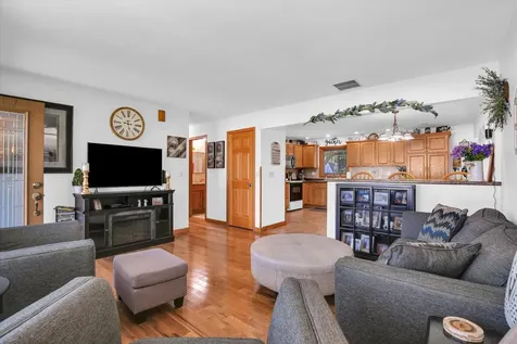 102 Sharon Drive Mahomet IL 61853