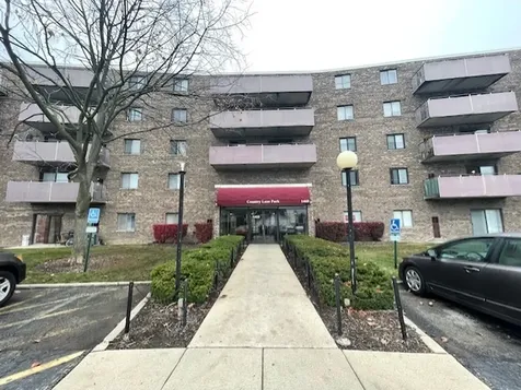 1460 Fairlane Drive Schaumburg IL 60193