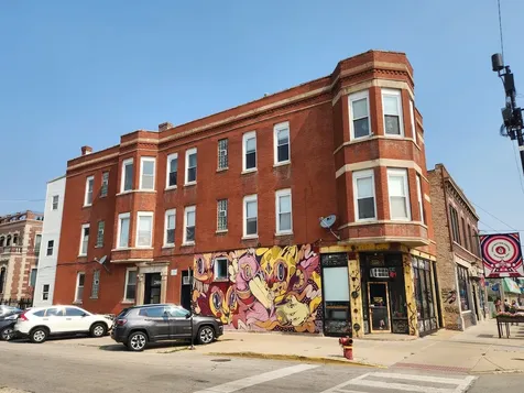 2404 West Superior Street Chicago IL 60612