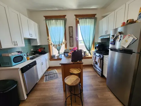 2404 West Superior Street Chicago IL 60612