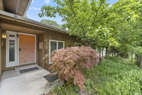 1444 Deerfield Place Highland Park IL 60035
