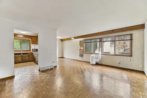 1444 Deerfield Place Highland Park IL 60035