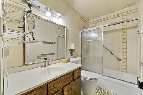 1444 Deerfield Place Highland Park IL 60035