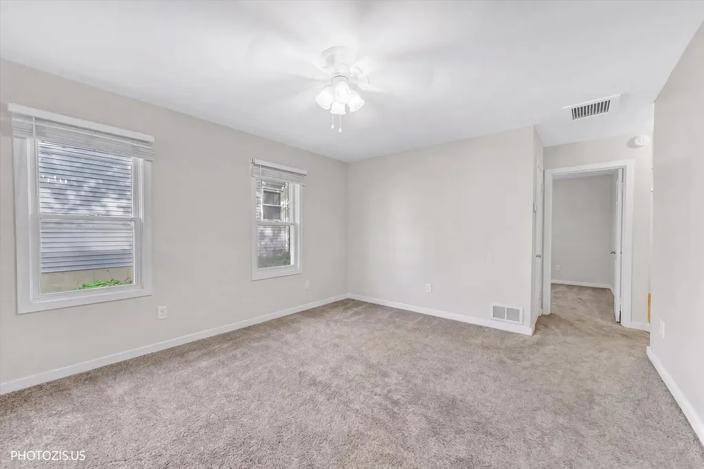 126 West 3rd Avenue New Lenox IL 60451