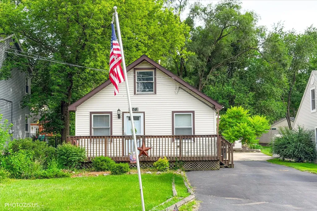126 West 3rd Avenue New Lenox IL 60451