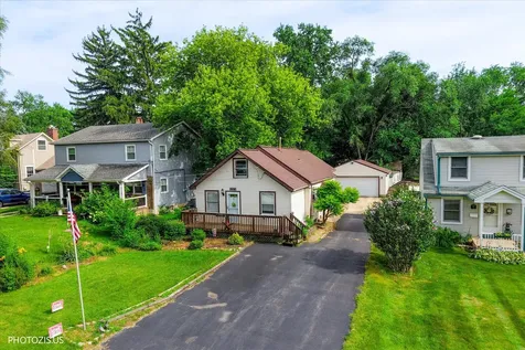 126 West 3rd Avenue New Lenox IL 60451