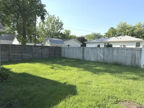 355 North Walnut Street Manteno IL 60950