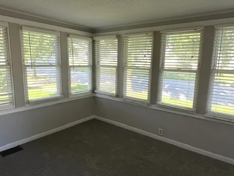 355 North Walnut Street Manteno IL 60950