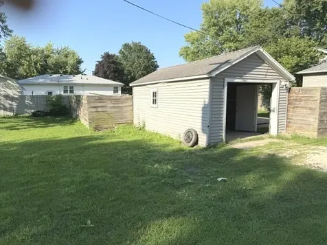 355 North Walnut Street Manteno IL 60950