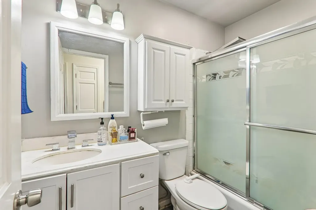 1213 Johnson Drive Naperville IL 60540