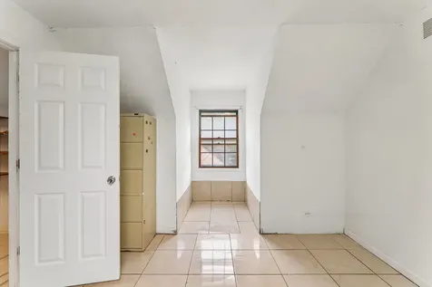 1213 Johnson Drive Naperville IL 60540