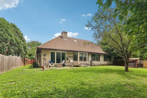 1213 Johnson Drive Naperville IL 60540