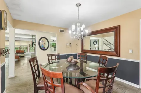 1213 Johnson Drive Naperville IL 60540