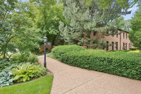 1906 Lincoln Street Evanston IL 60201