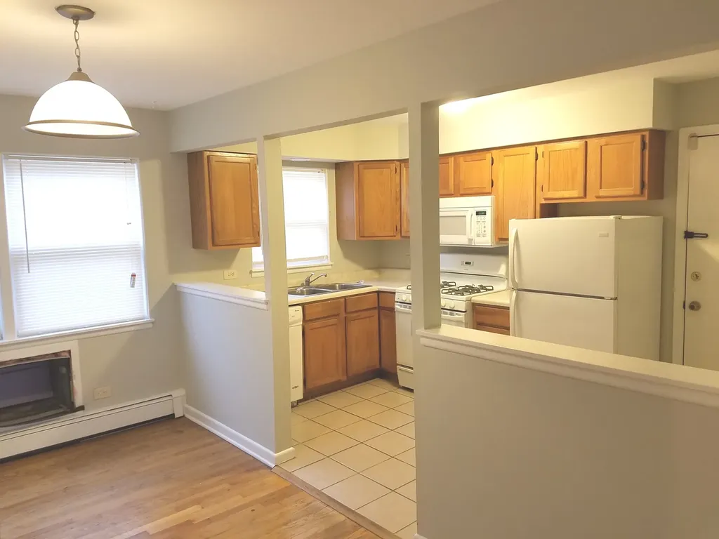 2348 West 111th Street Chicago IL 60643
