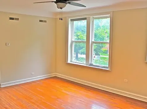 903 West Sunnyside Avenue Chicago IL 60640