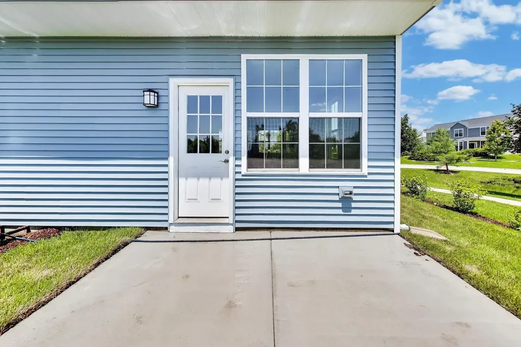 1051 Celebration Drive Aurora IL 60504