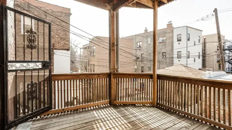 618 South Racine Avenue Chicago IL 60607