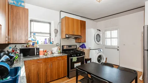 618 South Racine Avenue Chicago IL 60607